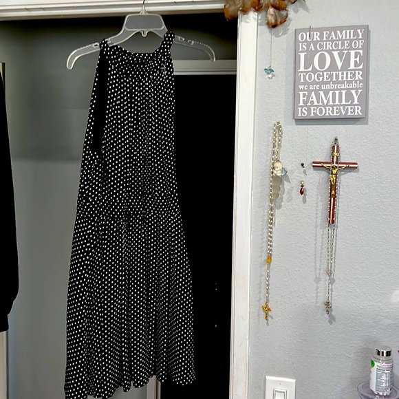 Polka dot express dress wore once - Picture 1 of 1